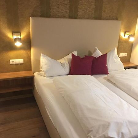 Gastehaus Winkler Otel Karres Dış mekan fotoğraf